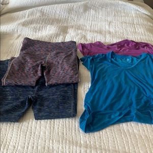 2 Gap Maternity t shirts and workout leggings